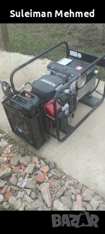 трифазен генератор 