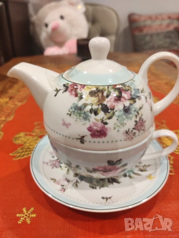 Сервиз за чай, снимка 11 - Сервизи - 53286888