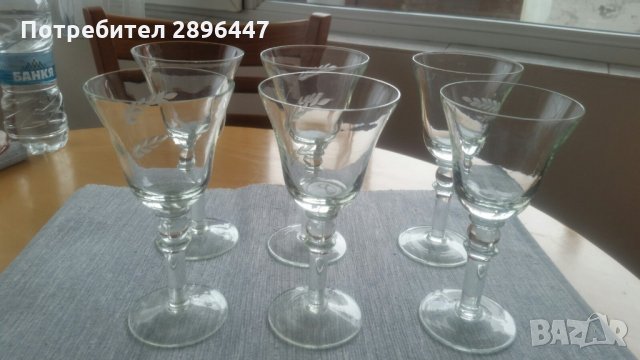 Нови чаши-вино, сок, вода, чай, уиски