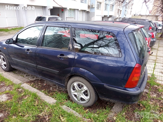 Форд фокус 1.6 бензин, снимка 4 - Автомобили и джипове - 52678448