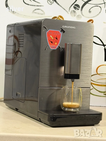 Кафемашина кафе автомат Grundig с гаранция, снимка 4 - Кафемашини - 52645924