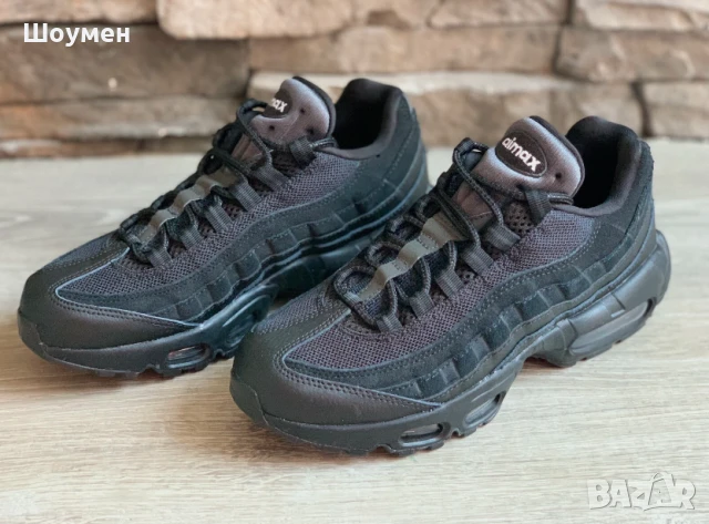 Nike Air Max 95 Essential Triple Black  номер 40 ,5-41 оригинални маратонки  