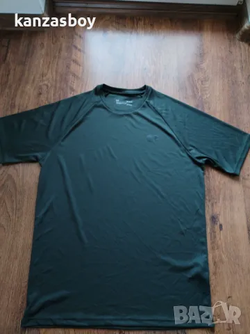 Under Armour - страхотна мъжка тениска КАТО НОВА М, снимка 5 - Тениски - 49667947