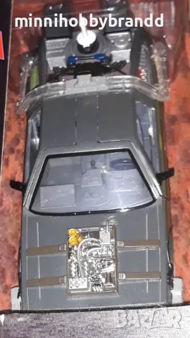 Delorean Back to the Future Time Machine Завръщане в бъдещето 1.24 Jada Diecast model , снимка 8 - Колекции - 48918133