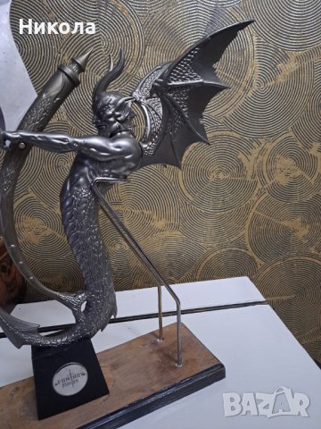 Митично създание от Пол Екслерс(Paul Ehlers), снимка 7 - Декорация за дома - 43300264