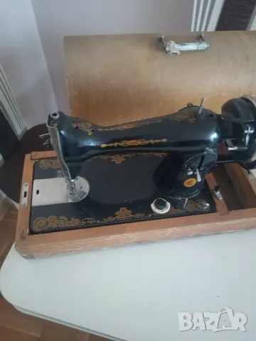 Стара шевна машина , снимка 3 - Антикварни и старинни предмети - 50046214