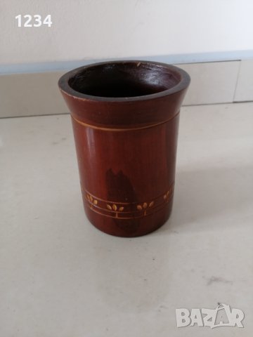 Дървена чаша 10.5 см 