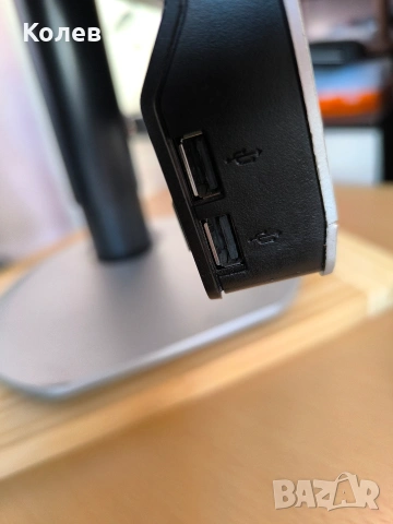 Монитор Philips Brilliance 221B3L, снимка 10 - Монитори - 53402823