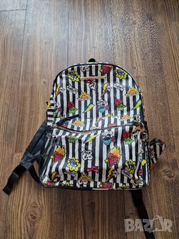 Страхотна дамска раница BETSY JOHNSON , голям размер, снимка 3 - Раници - 52349041