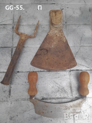 Мотика,наковалня....