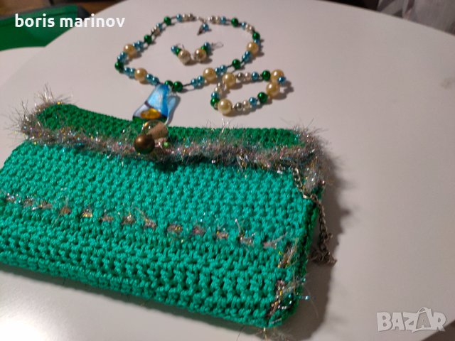 Колие ,обици,гривна и чантичка , снимка 3 - Бижутерийни комплекти - 37404190