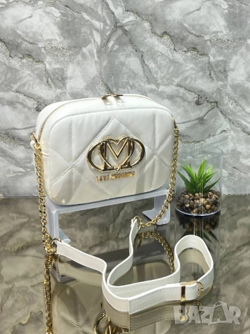 чанти love moschino 