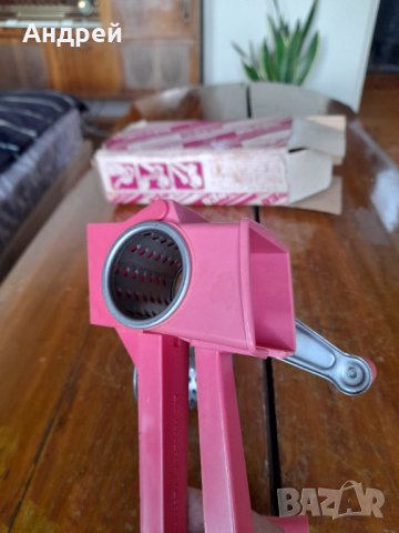 Стара мелничка,мелница за орехи #3, снимка 5 - Антикварни и старинни предмети - 39395406