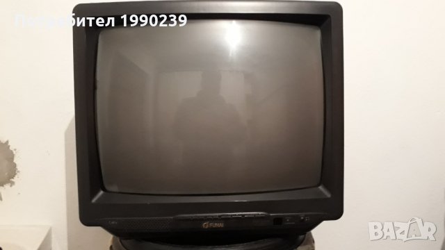 телевизор цветен марка FUNAI - екран 20 инча