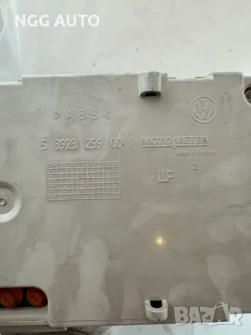 Табло Километраж За Голф 3, VW Golf 3, 1H0 919 864 R, 1H0919864, 5392325900, 6160633161, снимка 6 - Части - 50423327