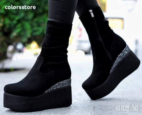 Боти на платформа - черен велур - 121K