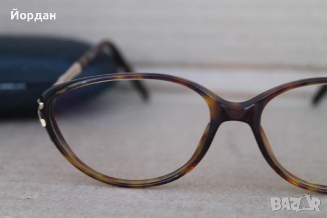 Диоптрични очила ''Valentino'', снимка 2 - Слънчеви и диоптрични очила - 51108076
