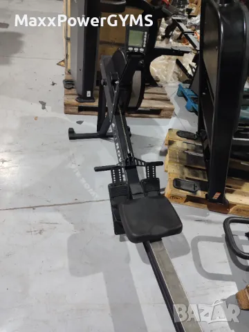 Чисто нов гребен тренажор (тип concept 2), снимка 4 - Фитнес уреди - 42825904