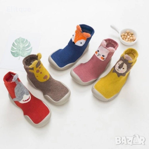 Детски чорапи с гумена подметка, различни номера и цветове W SHOE3, снимка 2 - Детски пантофи - 52582003
