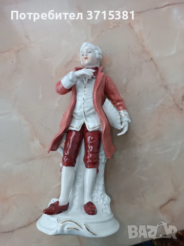 Порцеланова фигура, снимка 2 - Антикварни и старинни предмети - 52910739