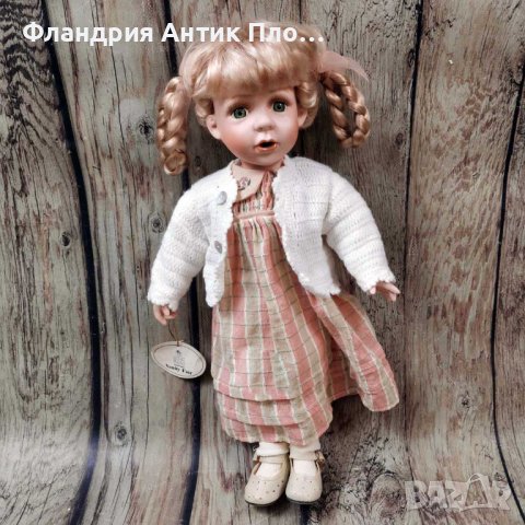 Порцеланова кукла- Stuart Ross, Vanity Fair, снимка 1 - Колекции - 43323774