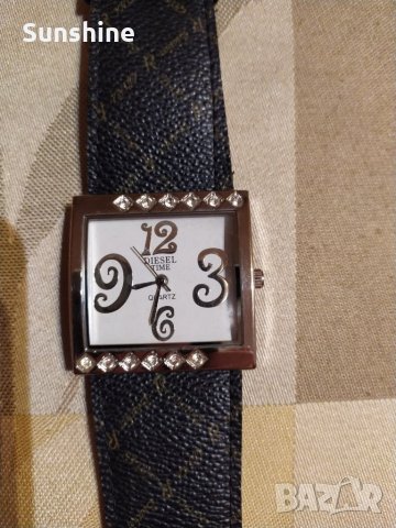 Дамски часовници, снимка 2 - Дамски - 35641059