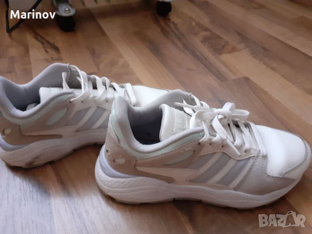 Адидас маратонки, снимка 2 - Маратонки - 32664518