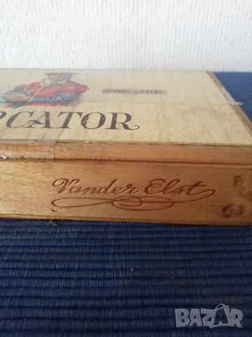 Стара ламаринена кутия с образи на царско семейство. Дървена кутия от пури, снимка 11 - Антикварни и старинни предмети - 44003681
