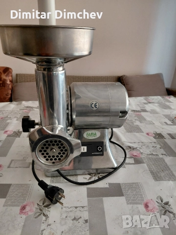 Италианска професионална месомелачка Fama