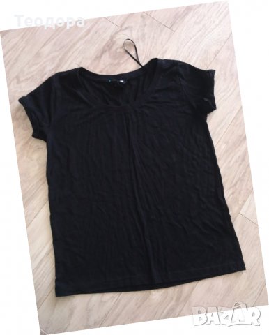 Черна блуза НМ р.XS/S, снимка 1 - Тениски - 32559595