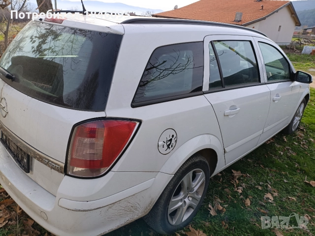Опел Астра h 1.7cdti 110 за части, снимка 2 - Автомобили и джипове - 52837802