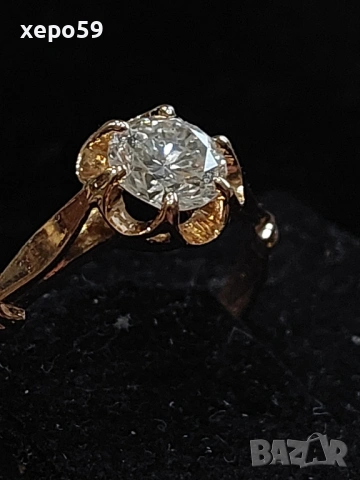 СССР-Златен дамски пръстен с 1 карат(еднокаратов якутски брилянт).Червено руско злато 853., снимка 2 - Пръстени - 53479320