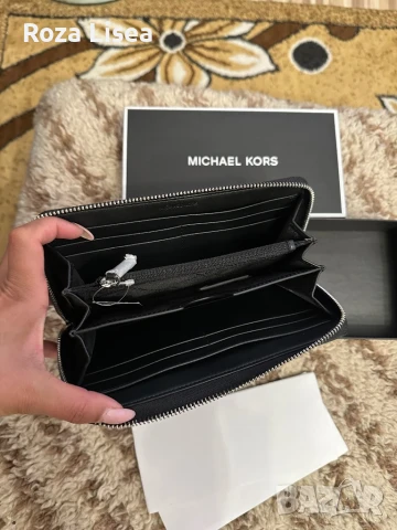 Ново портмоне Michael Kors, снимка 5 - Портфейли, портмонета - 50662842