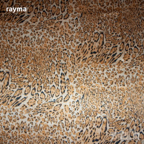 -40% Плат италиански дизайнерски еластичен сатен принт леопард, снимка 3 - Платове и дамаски - 50916148