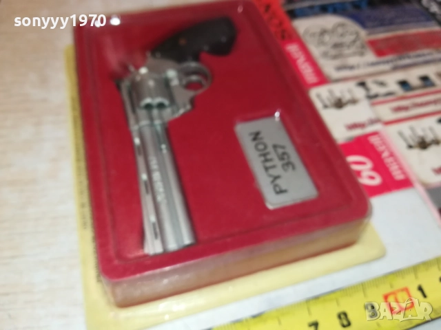 МЕТАЛЕН МОДЕЛ НА РЕВОЛВЕР-КОЛЕКЦИОНЕРСКИ 2309251719, снимка 6 - Колекции - 51810365