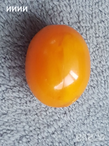 Зърно кехлибар от броеница