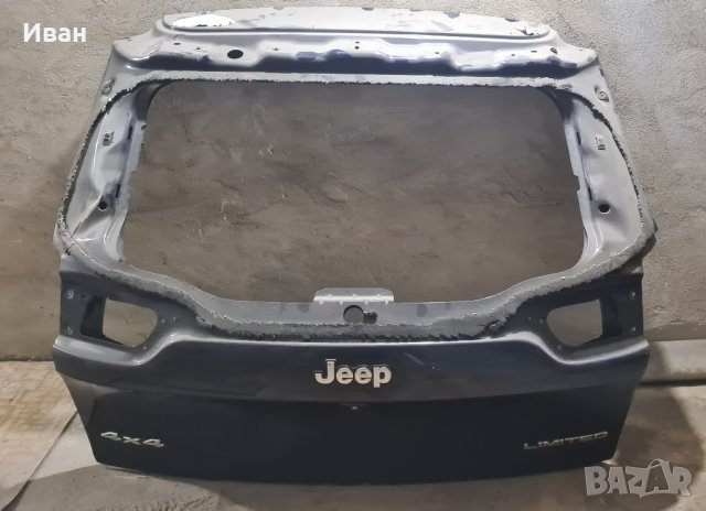 Заден капак багажник Jeep Cherokee KL след 2014г, снимка 1 - Части - 43927346