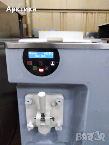 Машина за млечен шейк Carpigiani 191K