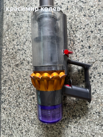 акумулаторна прахосмукачка "DYSON V15", снимка 4 - Прахосмукачки - 53392555