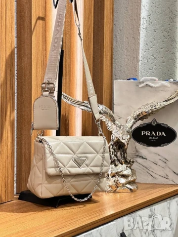 чанти prada , снимка 3 - Чанти - 51312554