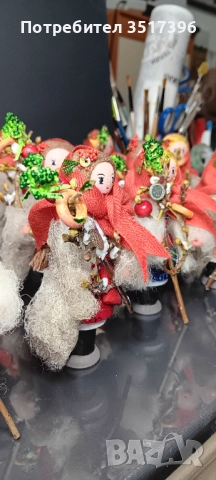 Сурвакарка - дървена кукла с национална българска носия - Сурвакари, снимка 4 - Декорация за дома - 52678043