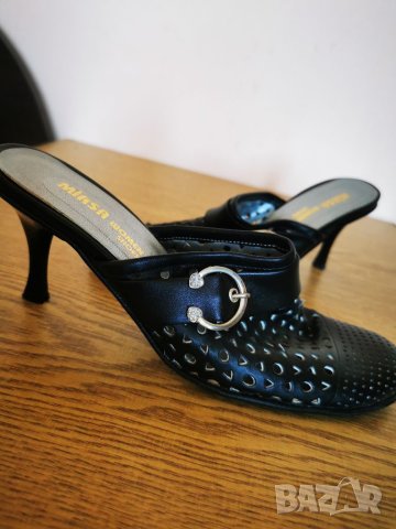 Черни обувки на токче