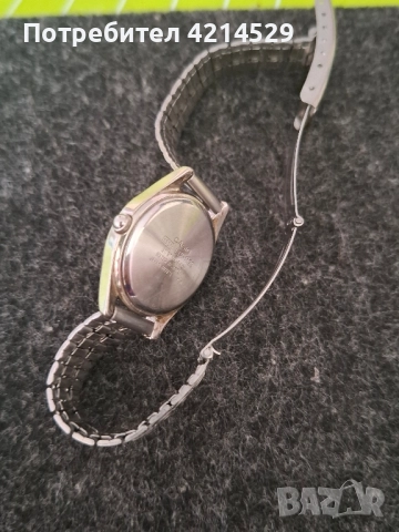 Дамски часовник, снимка 3 - Дамски - 51617249