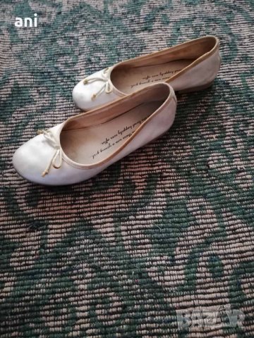 много маркови обувки, снимка 12 - Детски обувки - 28981352