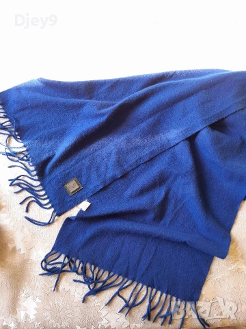 за фенове на Leeds оригинално шалче , снимка 2 - Фен артикули - 53333223