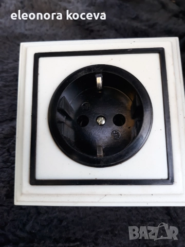 Контакти и кючове, снимка 3 - Ключове, контакти, щепсели - 52245741