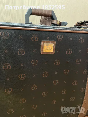 Оригинален Vintage куфар на Christian Dior, снимка 2 - Куфари - 48742787