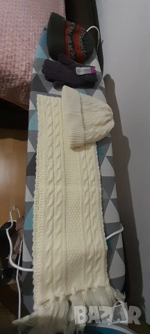 Шал, шапка, ръкавици, снимка 2 - Шалове - 53171457