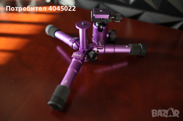 Arca Swiss ябълковидна глава с quick-release плочка и мини статив, снимка 3 - Чанти, стативи, аксесоари - 52946412