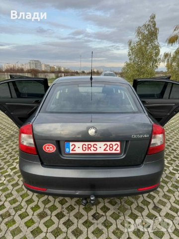 Skoda Octavia 1.2 turbo, снимка 10 - Автомобили и джипове - 52356500